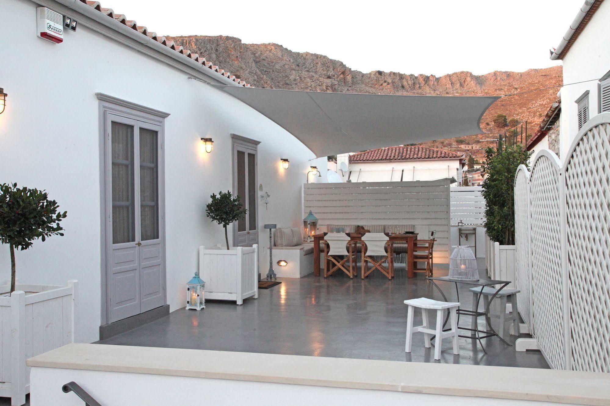 Casa Melenia Hydra Hotel Hydra Island  Екстериор снимка